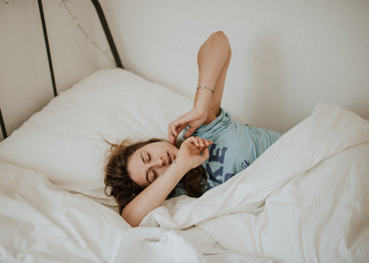 Synchronize your sleep-wake cycle with NMN